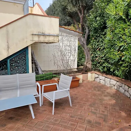 Casa Silvana 2 Casa Con Giardino By Italiahost Διαμέρισμα *