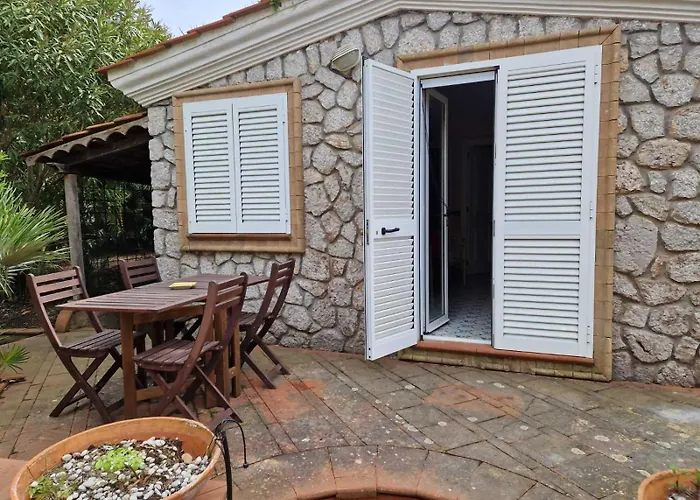 Casa Silvana 2 Casa Con Giardino By Italiahost *